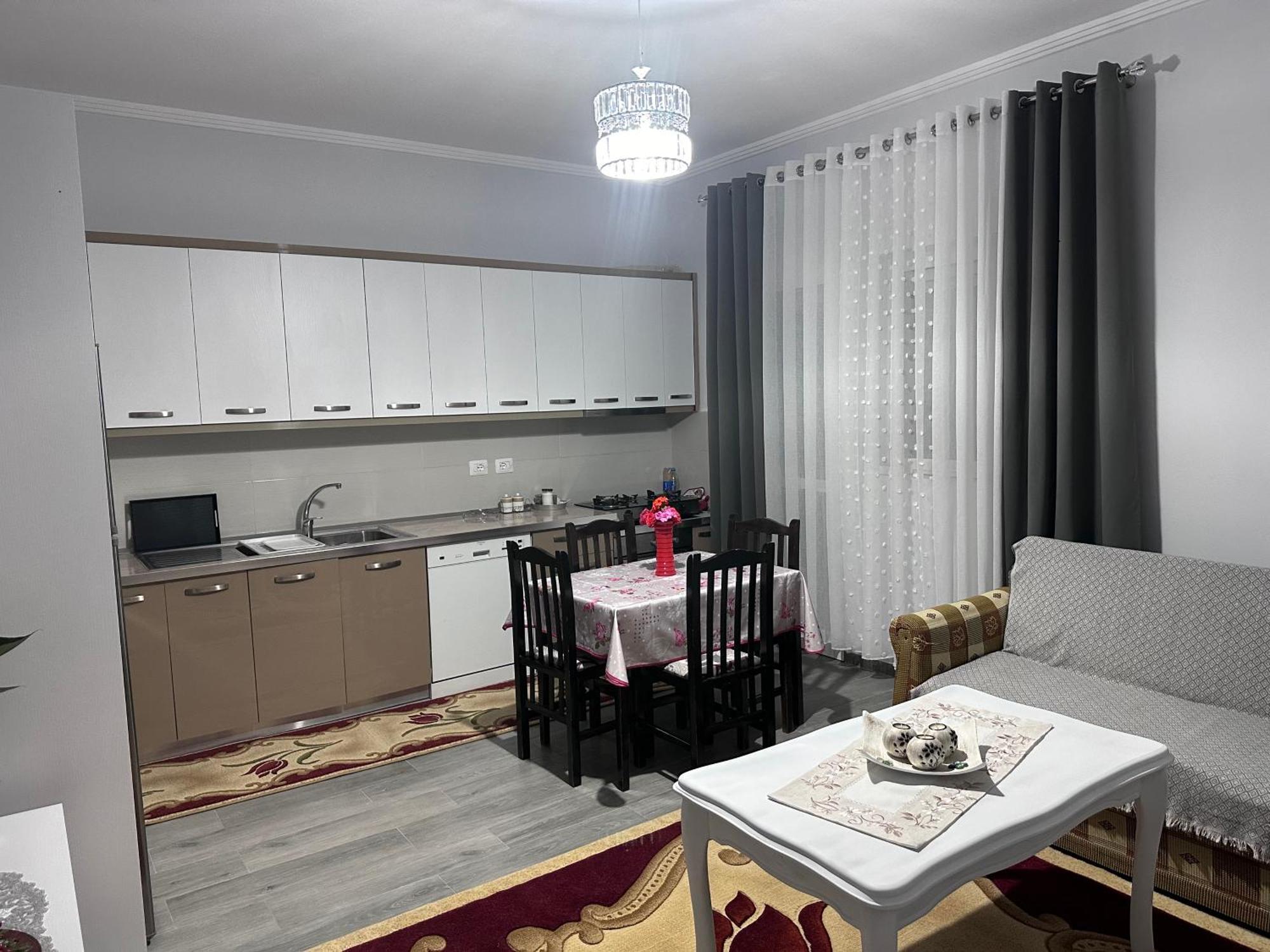 Holiday home Erdi's